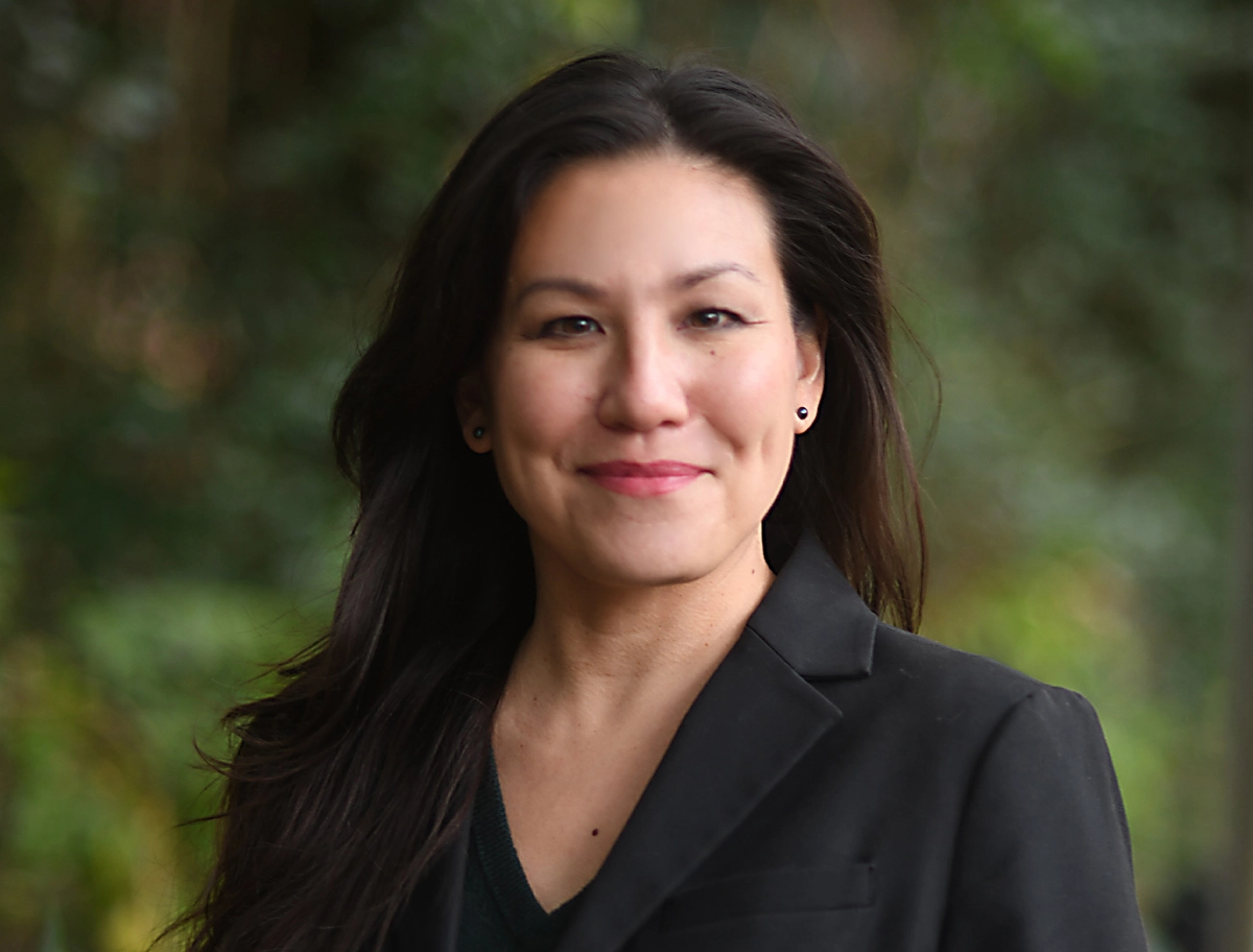 Portrait of Mae Lin Plummer.